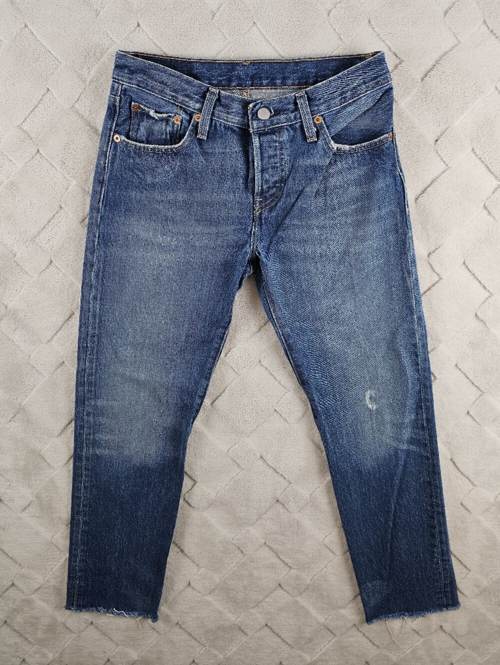 Levi’s 501 Straight Leg Jean Womens 24 Blue Rigid Denim Button Fly
